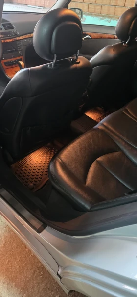 Mercedes-Benz E 220 W211 CDI Elegance - 5800 € - 11961524 8 | Car24.bg Mercedes-Benz E 220 W211 CDI Elegance - 5800 € - 11961524 8