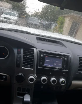 Toyota Sequoia - 12299 € - 90629446 10 | Car24.bg Toyota Sequoia - 12299 € - 90629446 10