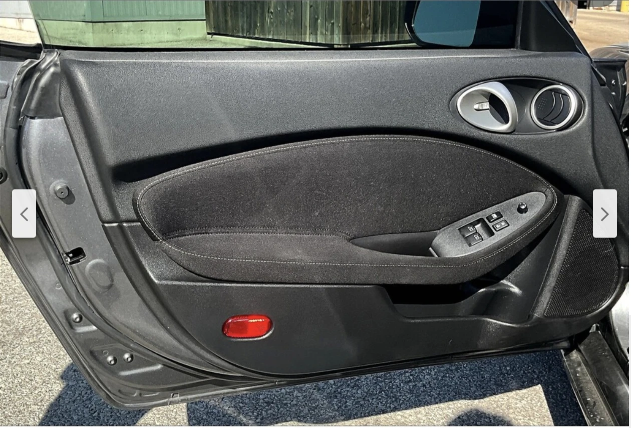 Nissan 370Z РЪЧНИ* СКОРОСТИ* БЕЗ* ИНДИЦЕНТИ* КЛИМАТРОНИК* АВТО - изображение 7 | Auto.bg Nissan 370Z РЪЧНИ* СКОРОСТИ* БЕЗ* ИНДИЦЕНТИ* КЛИМАТРОНИК* АВТО - изображение 7