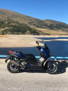 Yamaha X-max 300