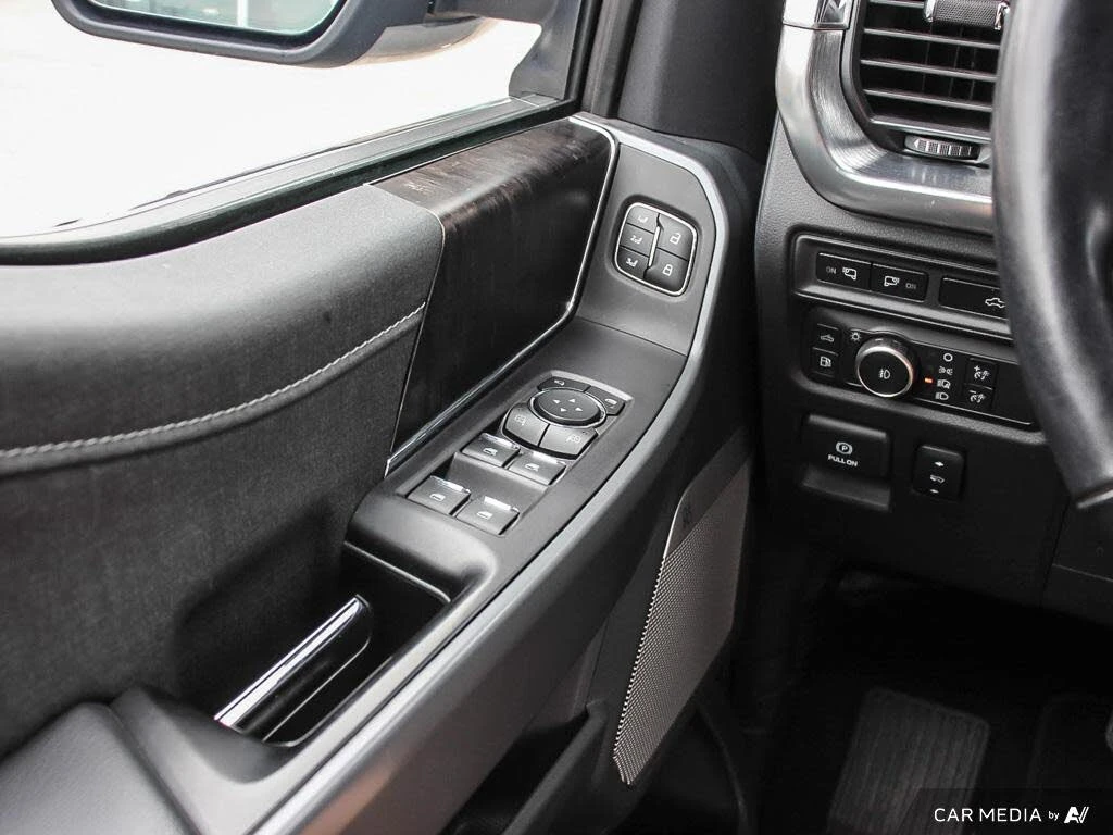 Ford F150 Lariat ПОДГРЕВ* ОБДУХВАНЕ* BLINDSPOT* CAM* KEYLESS - изображение 8 | Auto.bg Ford F150 Lariat ПОДГРЕВ* ОБДУХВАНЕ* BLINDSPOT* CAM* KEYLESS - изображение 8