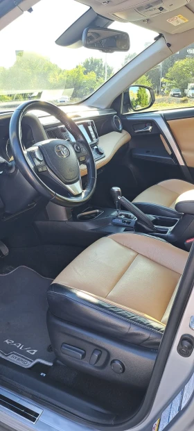Toyota Rav4 4?4 luxury Premium - 21500 € / 42050.35 лв. - 15432815 8 | Car24.bg Toyota Rav4 4?4 luxury Premium - 21500 € / 42050.35 лв. - 15432815 8