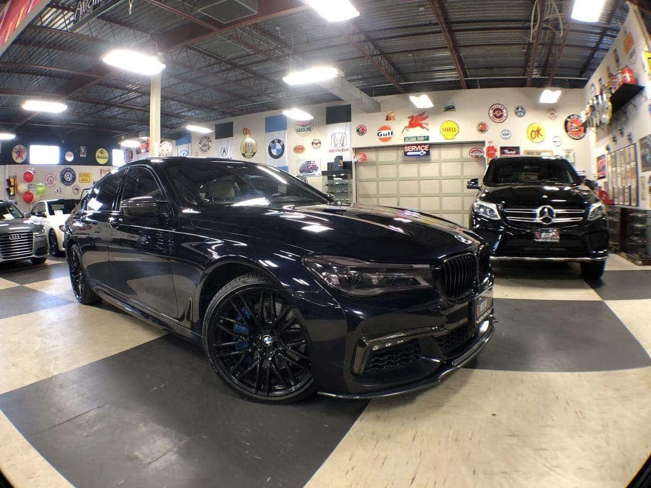BMW 750 750I XDRIVE AWD LEATHER SUNROOF NAV B/SPOT* АВТОКР | Auto.bg — изображение 1 BMW 750 750I XDRIVE AWD LEATHER SUNROOF NAV B/SPOT* АВТОКР | Auto.bg — изображение 1