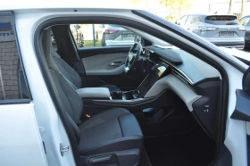 Ford Explorer 77kWh AWD 360* DISTR Massage B/O HUD Winter Pack | Auto.bg — изображение 10 Ford Explorer 77kWh AWD 360* DISTR Massage B/O HUD Winter Pack | Auto.bg — изображение 10