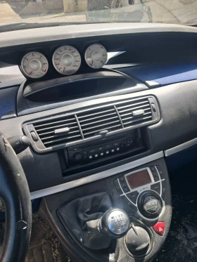 Fiat Ulysse 2.0 JTD/HDI - 10 € - 96874467 5 | Car24.bg Fiat Ulysse 2.0 JTD/HDI - 10 € - 96874467 5