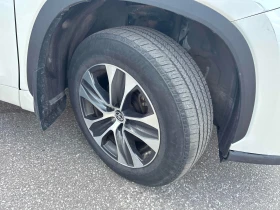 Toyota Highlander * XLE * CARFAX * ОПЦИЯ ЗА ФИНАНСИРАНЕ | Auto.bg — изображение 7 Toyota Highlander * XLE * CARFAX * ОПЦИЯ ЗА ФИНАНСИРАНЕ | Auto.bg — изображение 7