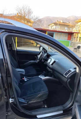 Mitsubishi Outlander - 5000 € / 9779.15 лв. - 92980766 8 | Car24.bg Mitsubishi Outlander - 5000 € / 9779.15 лв. - 92980766 8