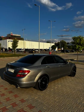 Mercedes-Benz C 280 V6 4MATIC - 8300 € / 16233.39 лв. - 97559428 7 | Car24.bg Mercedes-Benz C 280 V6 4MATIC - 8300 € / 16233.39 лв. - 97559428 7