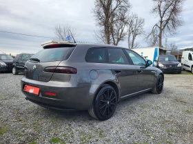 Alfa Romeo 159 sportwagon 1.9JTD - 2650 € / 5182.95 лв. - 57260710 4 | Car24.bg Alfa Romeo 159 sportwagon 1.9JTD - 2650 € / 5182.95 лв. - 57260710 4
