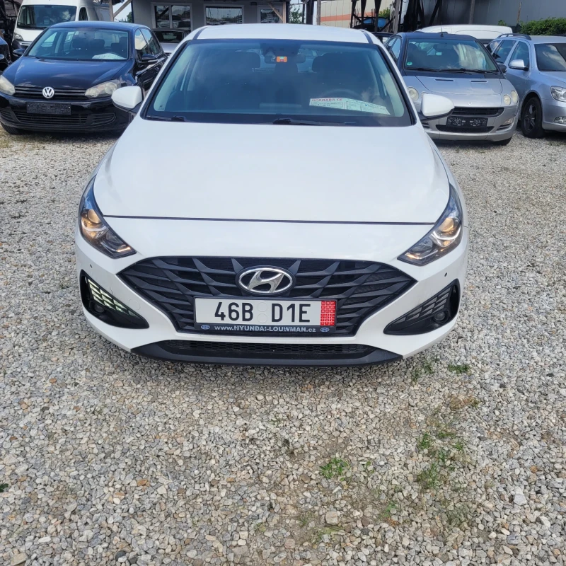 Hyundai I30 1.6d/116k.c. - 8888 € / 17383.42 лв. - 23571866 1 | Car24.bg Hyundai I30 1.6d/116k.c. - 8888 € / 17383.42 лв. - 23571866 1