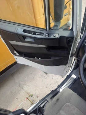 Iveco Stralis undefined | Auto.bg — изображение 6 Iveco Stralis undefined | Auto.bg — изображение 6