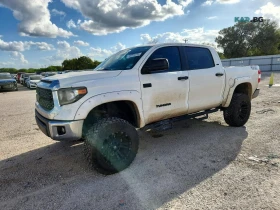 Toyota Tundra 5.7 SR5 AWD* DISTRONIC* CAMERA*