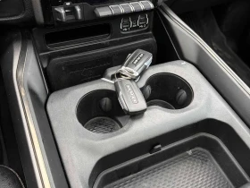 Dodge RAM 1500 / Sport / CARFAX/ ОБДУХВАНЕ/CAMERA /HARMON KARDON - 28900 € / 56523.49 лв. - 38229090 10 | Car24.bg Dodge RAM 1500 / Sport / CARFAX/ ОБДУХВАНЕ/CAMERA /HARMON KARDON - 28900 € / 56523.49 лв. - 38229090 10