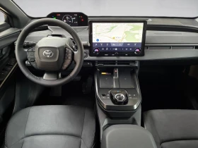 Toyota C-HR EV LOUNGE 4X4 MATRIX-LED 360-CAMERA | Auto.bg — изображение 6 Toyota C-HR EV LOUNGE 4X4 MATRIX-LED 360-CAMERA | Auto.bg — изображение 6