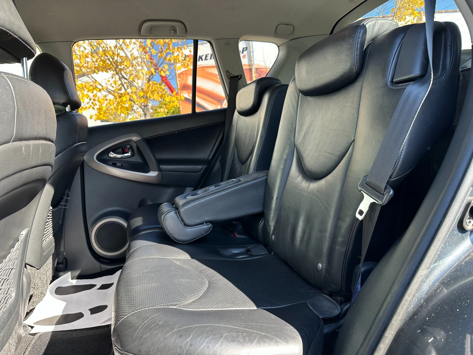 Toyota Rav4 2.2d 177 к.с.  - изображение 9 | Auto.bg Toyota Rav4 2.2d 177 к.с.  - изображение 9