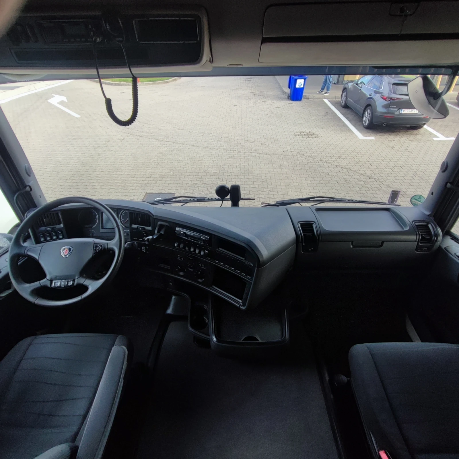 Scania R 450 БЕЗ EGR* НОВ ТАХОГРАФ * 1400Л. РЕЗЕРВОАРИ* TOPLINE - изображение 4 | Auto.bg Scania R 450 БЕЗ EGR* НОВ ТАХОГРАФ * 1400Л. РЕЗЕРВОАРИ* TOPLINE - изображение 4