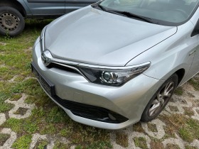 Toyota Auris Хибрид - [1] 