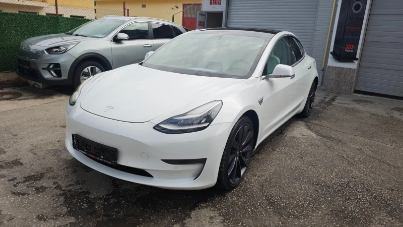 Tesla Model 3 Performance - 47800 лв. / 24439.75 € - 70298231 1 | Car24.bg Tesla Model 3 Performance - 47800 лв. / 24439.75 € - 70298231 1