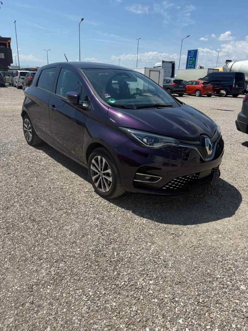 Renault Zoe R135 - 15800 € / 30902.11 лв. - 38861150 1 | Car24.bg Renault Zoe R135 - 15800 € / 30902.11 лв. - 38861150 1