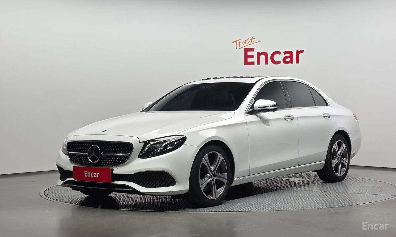 Mercedes-Benz E 300 BURMESTER* ОБДУХВАНЕ* ДИГИТАЛНО* ТАБЛО* LANE* ASSI | Auto.bg — изображение 1 Mercedes-Benz E 300 BURMESTER* ОБДУХВАНЕ* ДИГИТАЛНО* ТАБЛО* LANE* ASSI | Auto.bg — изображение 1