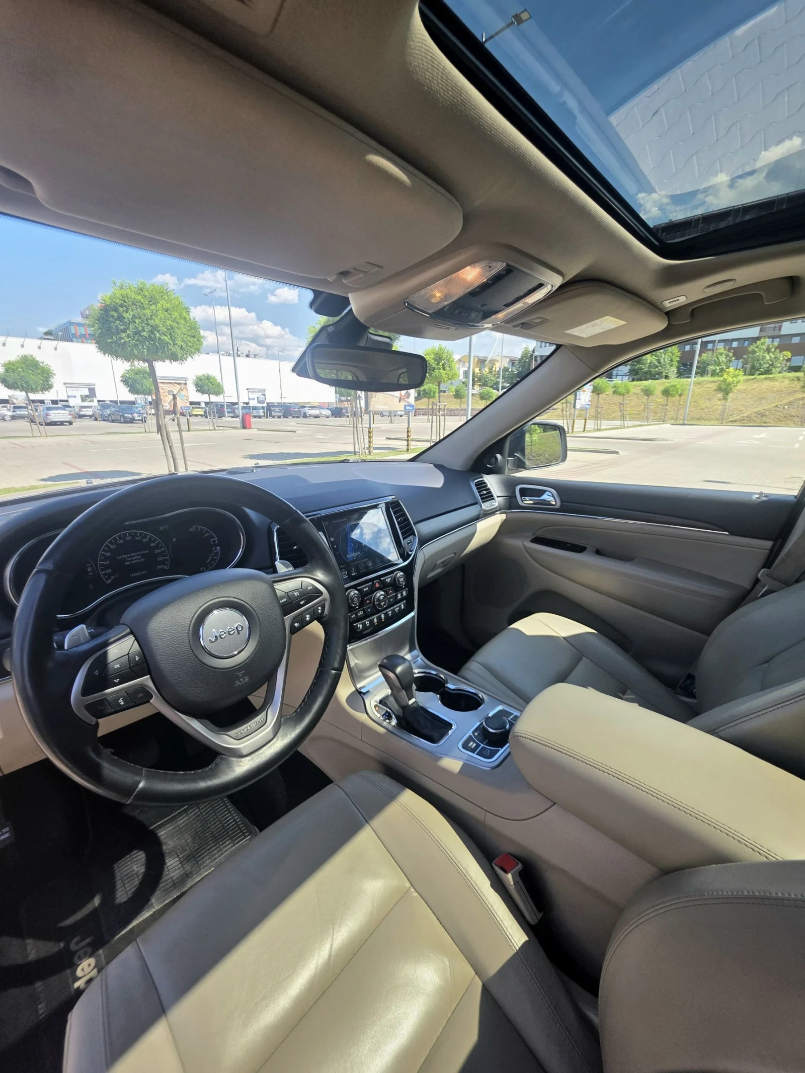 Jeep Grand cherokee 3.0 CRDI LIMITED 4X4 TOP!!! - изображение 9 | Auto.bg Jeep Grand cherokee 3.0 CRDI LIMITED 4X4 TOP!!! - изображение 9