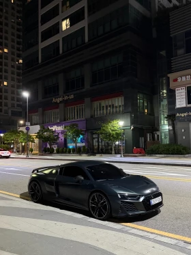 Audi R8 V10 Plus* B&O* КРАЙНА ЦЕНА - 79999 € - 46149907 2 | Car24.bg Audi R8 V10 Plus* B&O* КРАЙНА ЦЕНА - 79999 € - 46149907 2