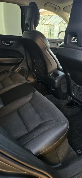 Volvo XC60 2.0d 190ks 4x4 Android Auto Carplay - 18000 € / 35204.94 лв. - 67929775 11 | Car24.bg Volvo XC60 2.0d 190ks 4x4 Android Auto Carplay - 18000 € / 35204.94 лв. - 67929775 11