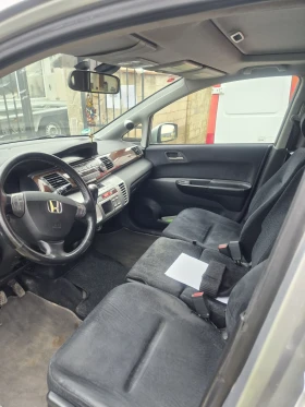 Honda Fr-v 2.0 газ/ бензин - 2750 € / 5378.53 лв. - 41939948 7 | Car24.bg Honda Fr-v 2.0 газ/ бензин - 2750 € / 5378.53 лв. - 41939948 7