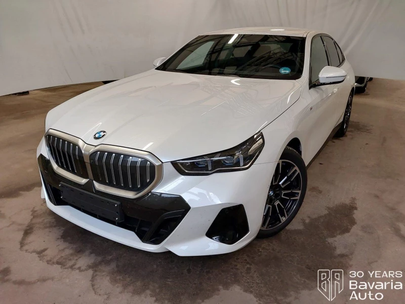 BMW 520 d xDrive M Sport Paket Steptronic - 117200 лв. / 59923.41 € - 46993070 1 | Car24.bg BMW 520 d xDrive M Sport Paket Steptronic - 117200 лв. / 59923.41 € - 46993070 1