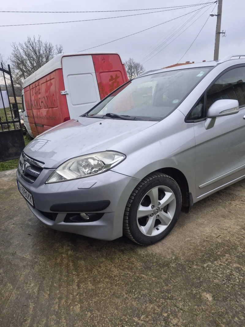 Honda Fr-v 2.0 газ/ бензин - 2750 € / 5378.53 лв. - 41939948 1 | Car24.bg Honda Fr-v 2.0 газ/ бензин - 2750 € / 5378.53 лв. - 41939948 1