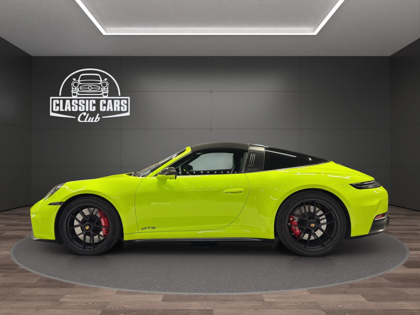 Porsche 911 4GTS PTS Acidgreen - изображение 6 | Auto.bg Porsche 911 4GTS PTS Acidgreen - изображение 6