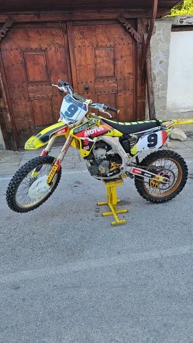 Suzuki Rmz