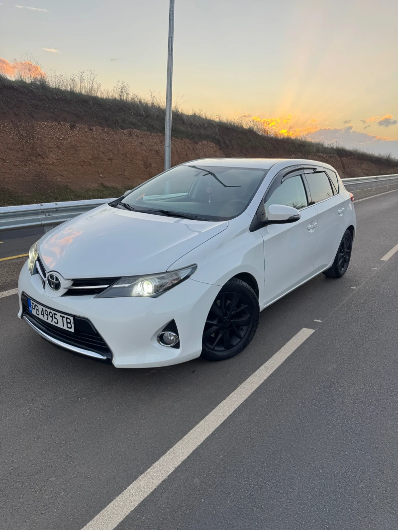 Toyota Auris 2.0 D4D keyless go камера - 7000 € / 13690.81 лв. - 15805112 1 | Car24.bg Toyota Auris 2.0 D4D keyless go камера - 7000 € / 13690.81 лв. - 15805112 1