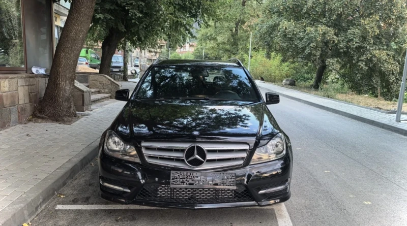 Mercedes-Benz C 220 2.2 - 8300 € - 52268466 1 | Car24.bg Mercedes-Benz C 220 2.2 - 8300 € - 52268466 1