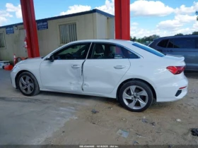 Audi A3 PREMIUM 40 TFSI FRONT-WHEEL DRIVE S TRONIC - 36000 лв. / 18406.51 € - 25139661 7 | Car24.bg Audi A3 PREMIUM 40 TFSI FRONT-WHEEL DRIVE S TRONIC - 36000 лв. / 18406.51 € - 25139661 7