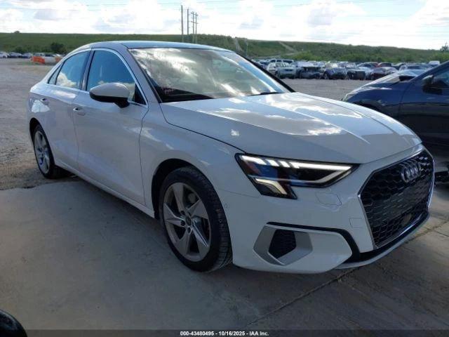 Audi A3 PREMIUM 40 TFSI FRONT-WHEEL DRIVE S TRONIC - 36000 лв. / 18406.51 € - 25139661 1 | Car24.bg Audi A3 PREMIUM 40 TFSI FRONT-WHEEL DRIVE S TRONIC - 36000 лв. / 18406.51 € - 25139661 1