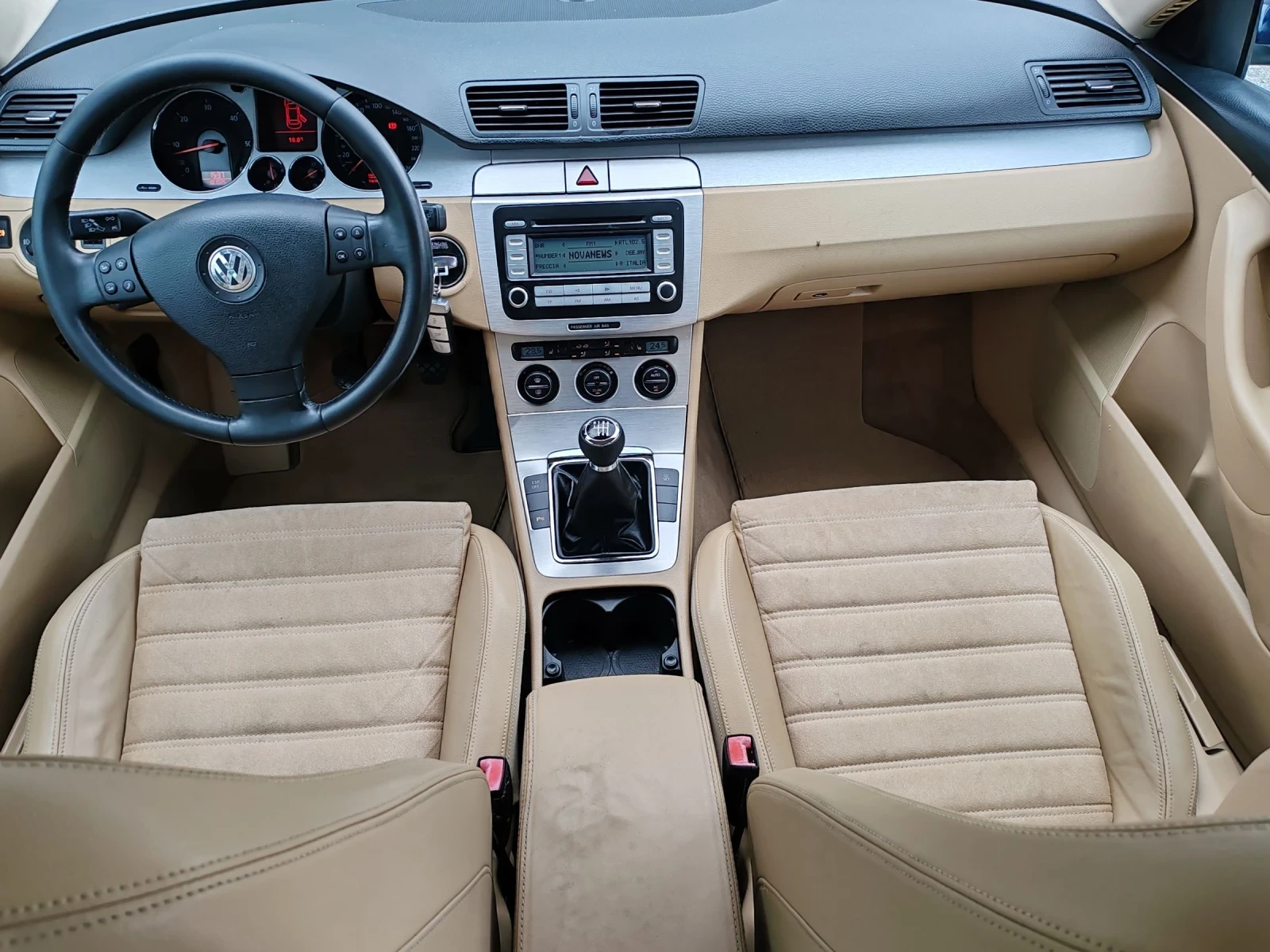 VW Passat 2.0TDI CBAA140kc Highline Top - изображение 9 | Auto.bg VW Passat 2.0TDI CBAA140kc Highline Top - изображение 9
