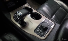Jeep Grand cherokee 3.6 Limited* ОБДУХ* ПОДГРЯВАН ВОЛАН* PANO | Auto.bg — изображение 16 Jeep Grand cherokee 3.6 Limited* ОБДУХ* ПОДГРЯВАН ВОЛАН* PANO | Auto.bg — изображение 16