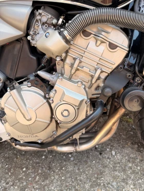 Honda Hornet 600 Mivv | Auto.bg — изображение 11 Honda Hornet 600 Mivv | Auto.bg — изображение 11