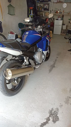 Suzuki Gsx Gsxf | Auto.bg — изображение 2 Suzuki Gsx Gsxf | Auto.bg — изображение 2