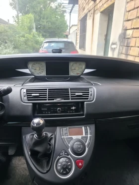 Peugeot 807 - 4300 € / 8410.07 лв. - 60138640 14 | Car24.bg Peugeot 807 - 4300 € / 8410.07 лв. - 60138640 14