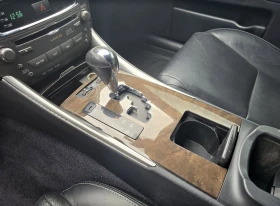 Lexus IS 350 AWD, 3.5L - 21900 лв. / 11197.29 € - 92908561 15 | Car24.bg Lexus IS 350 AWD, 3.5L - 21900 лв. / 11197.29 € - 92908561 15
