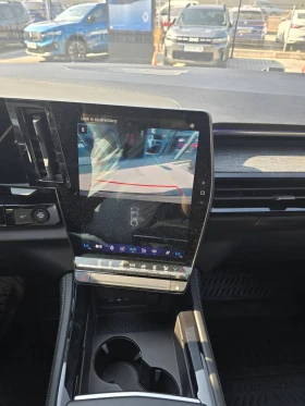 Renault Austral 1.3 TCe 158 HYBRID | Auto.bg — изображение 11 Renault Austral 1.3 TCe 158 HYBRID | Auto.bg — изображение 11
