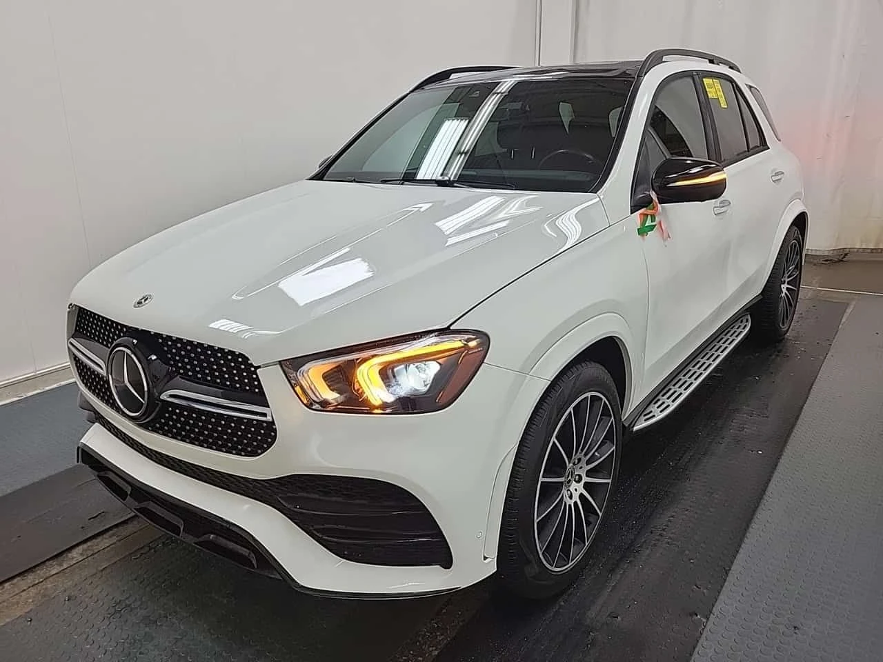 Mercedes-Benz GLE 450 AMG Line * 32k km! * CARFAX * | Auto.bg — изображение 1 Mercedes-Benz GLE 450 AMG Line * 32k km! * CARFAX * | Auto.bg — изображение 1