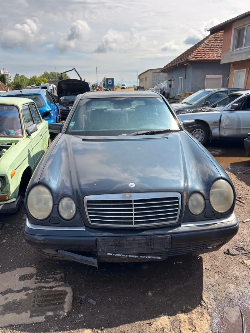 Mercedes-Benz E 200 - 11 € / 21.51 лв. - 97570585 1 | Car24.bg Mercedes-Benz E 200 - 11 € / 21.51 лв. - 97570585 1