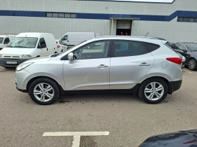 Hyundai IX35 Hyundai IX35 2.0CRDI 4X4 РЕАЛНИ КИЛОМЕТРИ! - 7500 € - 55082322 3 | Car24.bg Hyundai IX35 Hyundai IX35 2.0CRDI 4X4 РЕАЛНИ КИЛОМЕТРИ! - 7500 € - 55082322 3