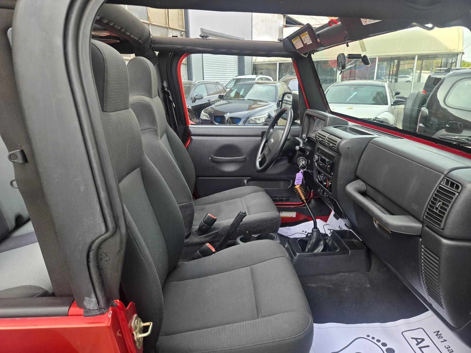 Jeep Wrangler  - изображение 8 | Auto.bg Jeep Wrangler  - изображение 8