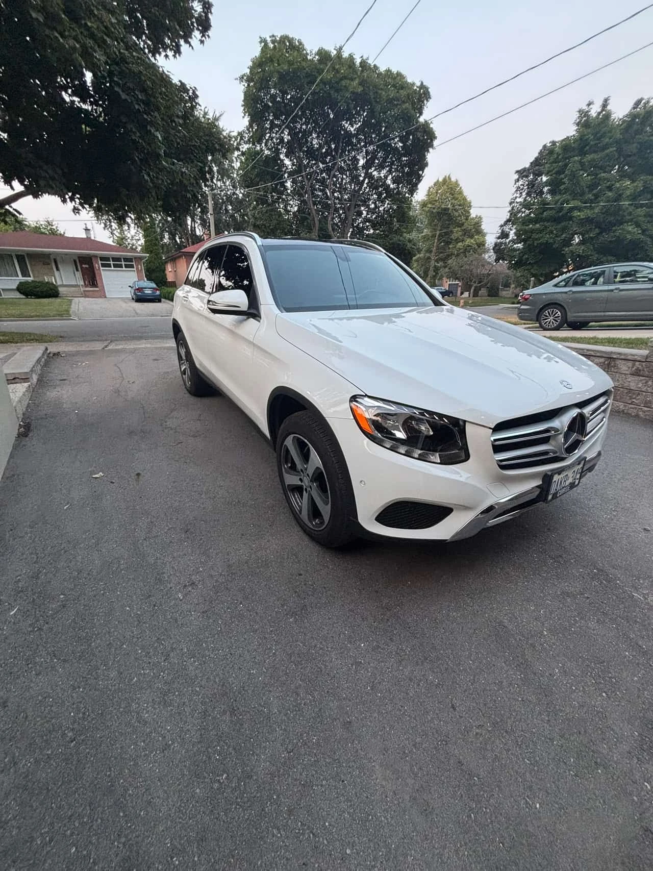 Mercedes-Benz GLC 300 * PANO * ПОДГРЕВИ * КАМЕРА * ПАМЕТ * NAVI | Auto.bg — изображение 1 Mercedes-Benz GLC 300 * PANO * ПОДГРЕВИ * КАМЕРА * ПАМЕТ * NAVI | Auto.bg — изображение 1