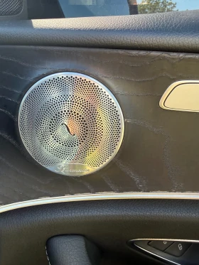 Mercedes-Benz E 300 - 17450 € / 34129.23 лв. - 40200677 15 | Car24.bg Mercedes-Benz E 300 - 17450 € / 34129.23 лв. - 40200677 15