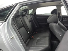 Honda Accord 1.5 Turbo | Auto.bg — изображение 12 Honda Accord 1.5 Turbo | Auto.bg — изображение 12